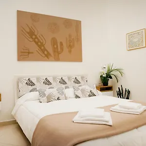  Apartment House Domusella Italy